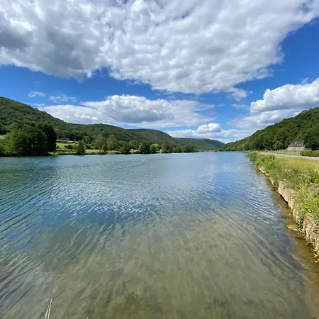 Domaine Chateau Le Risdoux 20pers, Unieke Locatie Vila Vireux-Wallerand