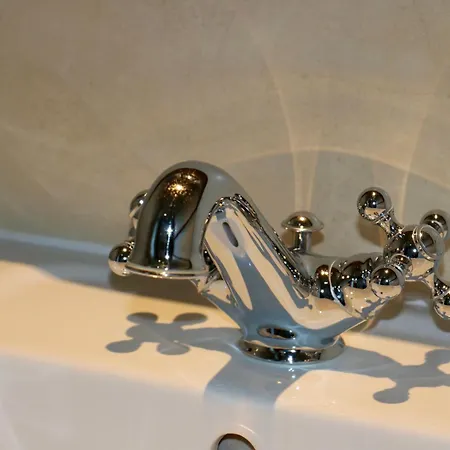 Domaine Chateau Le Risdoux 20pers, Unieke Locatie Vila *