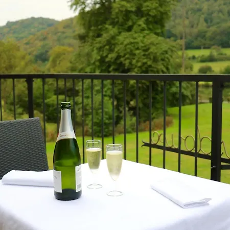Domaine Chateau Le Risdoux 20pers, Unieke Locatie Villa Vireux-Wallerand