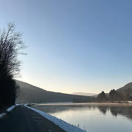 Domaine Chateau Le Risdoux 20pers, Unieke Locatie Vireux-Wallerand