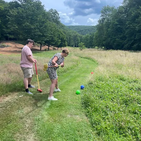 Domaine Chateau Le Risdoux 20pers, Unieke Locatie Vila